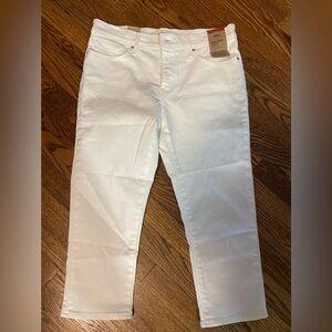 Levis slim cropped jeans